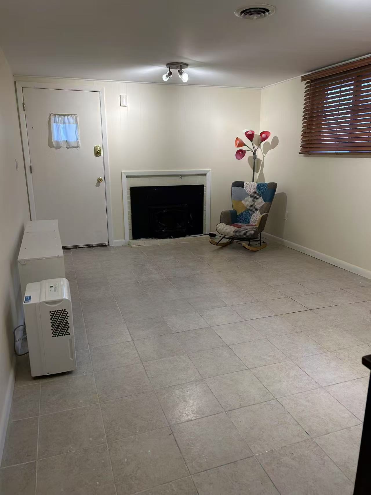 109 Pine Tree Road
